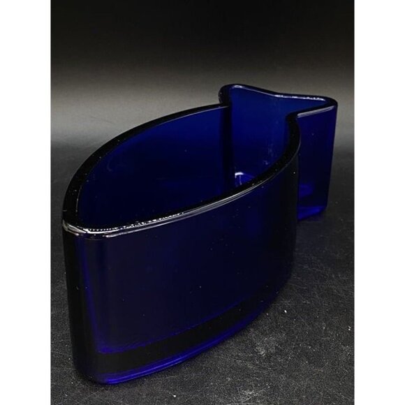 Cobalt Blue Fish 8” Serving Dish Vintage - Picture 4 of 12